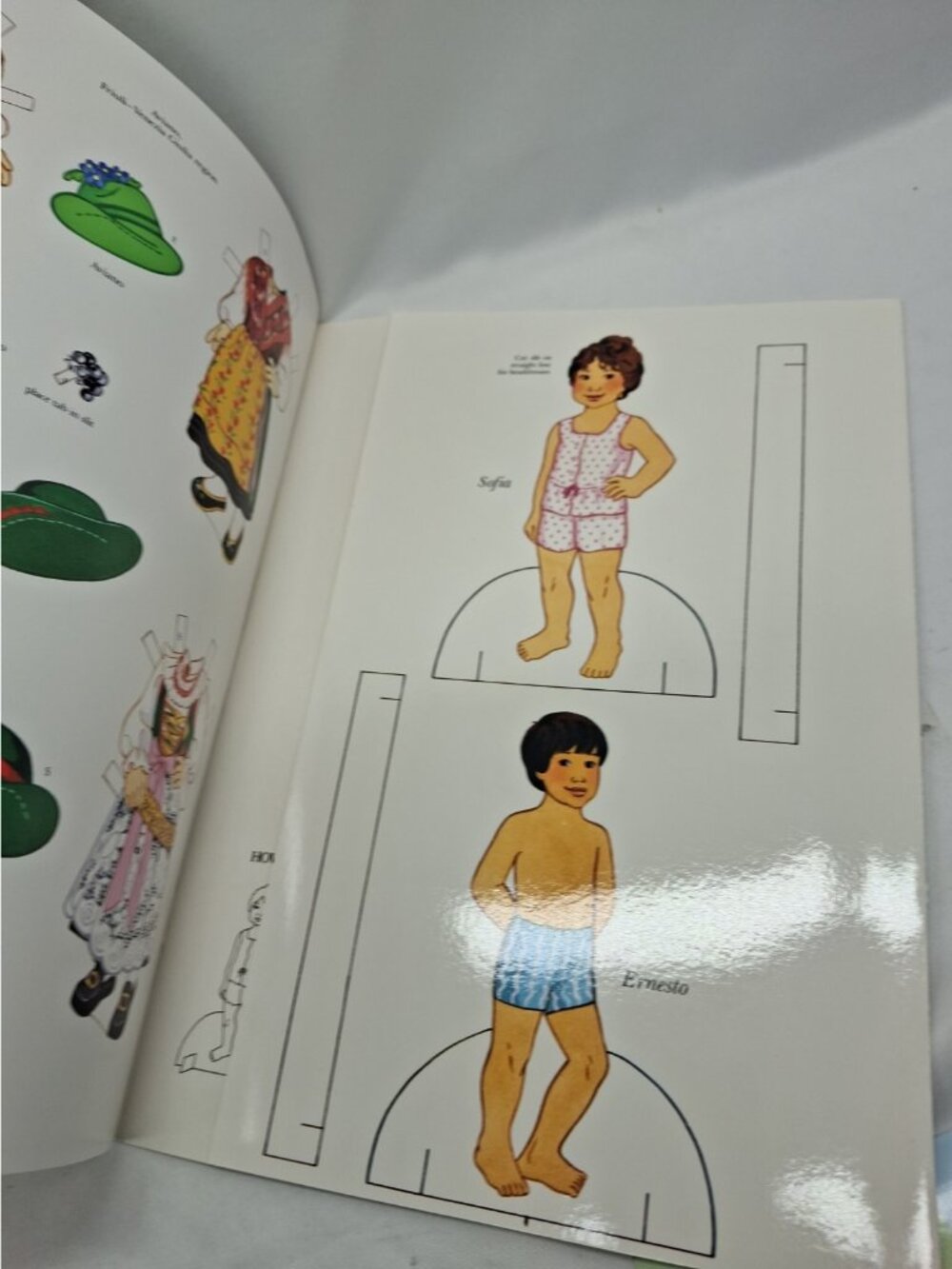 Vtg Italian Girl and Boy Paper Dolls Book 1993 Kathy Allert- Uncut - New - Picture 3 of 11